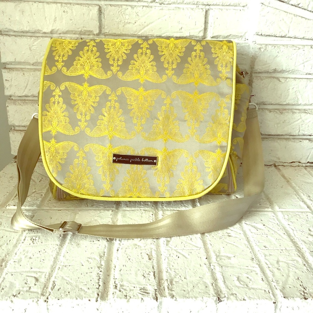 ::NWOT PETUNIA PICKLE BOTTOM BOXY BACKPACK & Clips